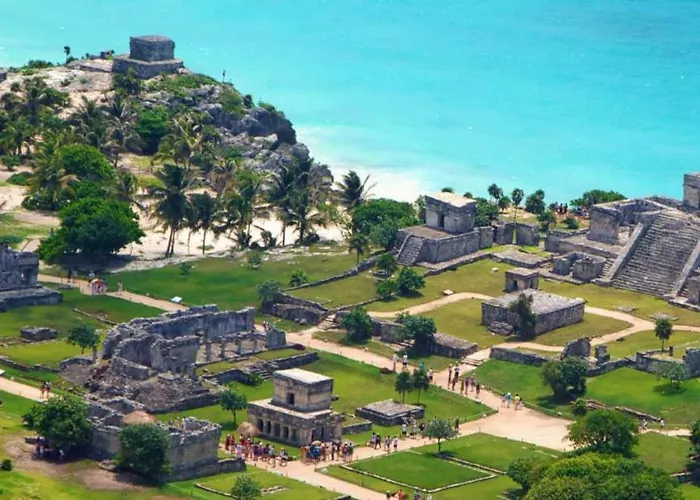 En Fraccionamiento Privado 6 Personas, 5 Camas, Piscina Cerca De La Playa Playa del Carmen